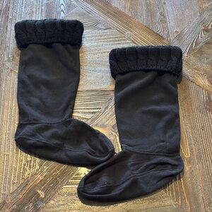 Tara M black rain boot liner socks size large with cable knit top